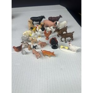 Lot Of 27 Plastic Farm Animals Mixed Brands & Sizes Cow Chicken Pig Dogs Cats